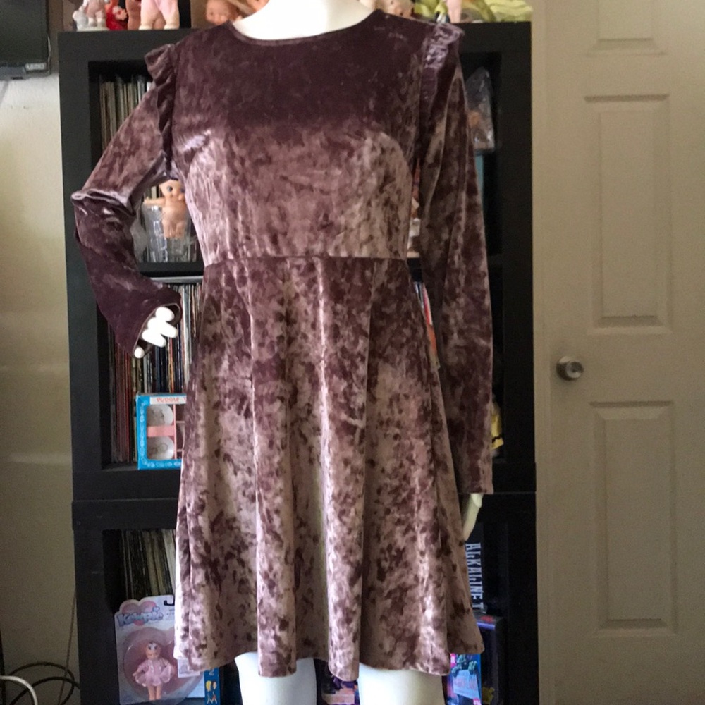 Medium Mossimo crushed velvet baby doll dress
